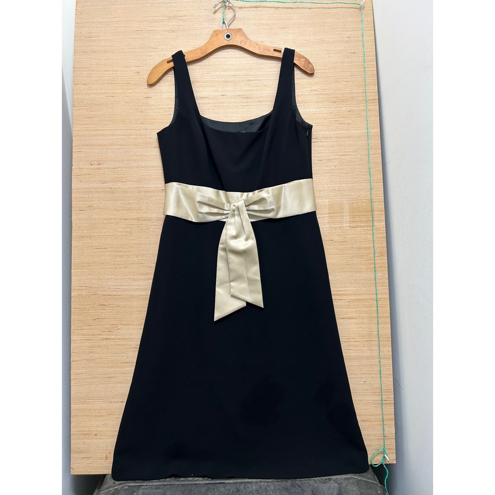 Ann Taylor Black Sleeveless Cocktail Dress Champagne Satin Bow Sash Size 8 NEW